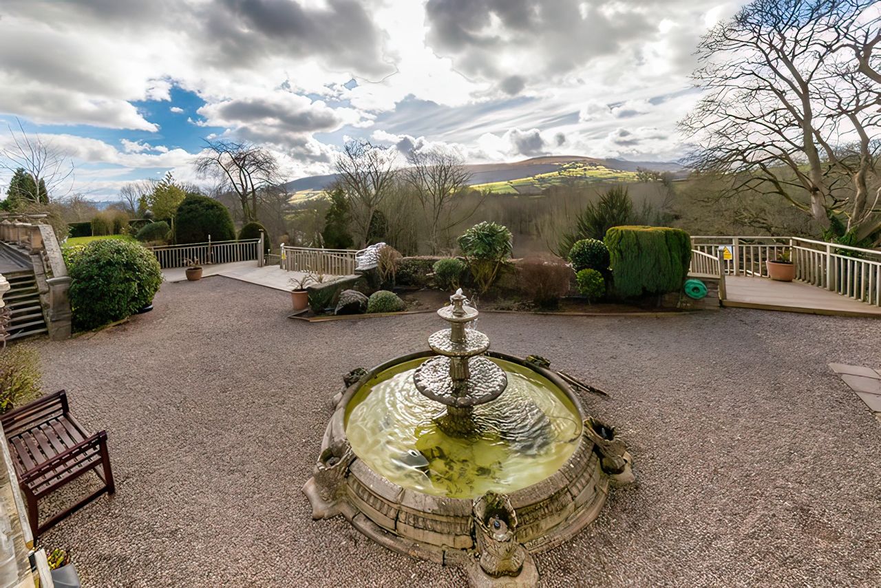 affordable Peterstone Court wedding photographer