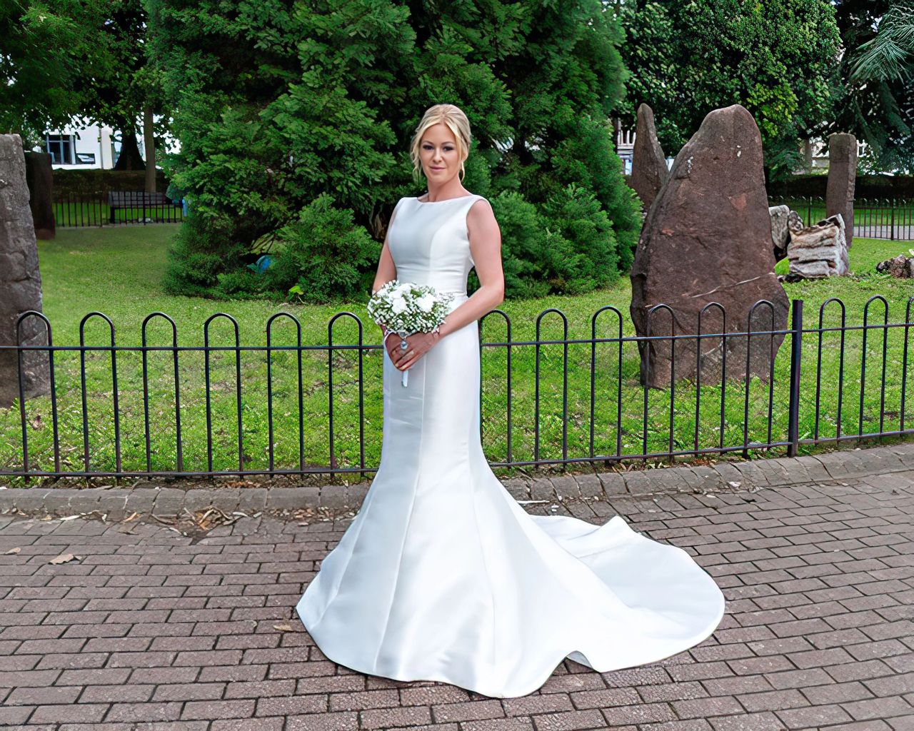 wedding photographer cardiff