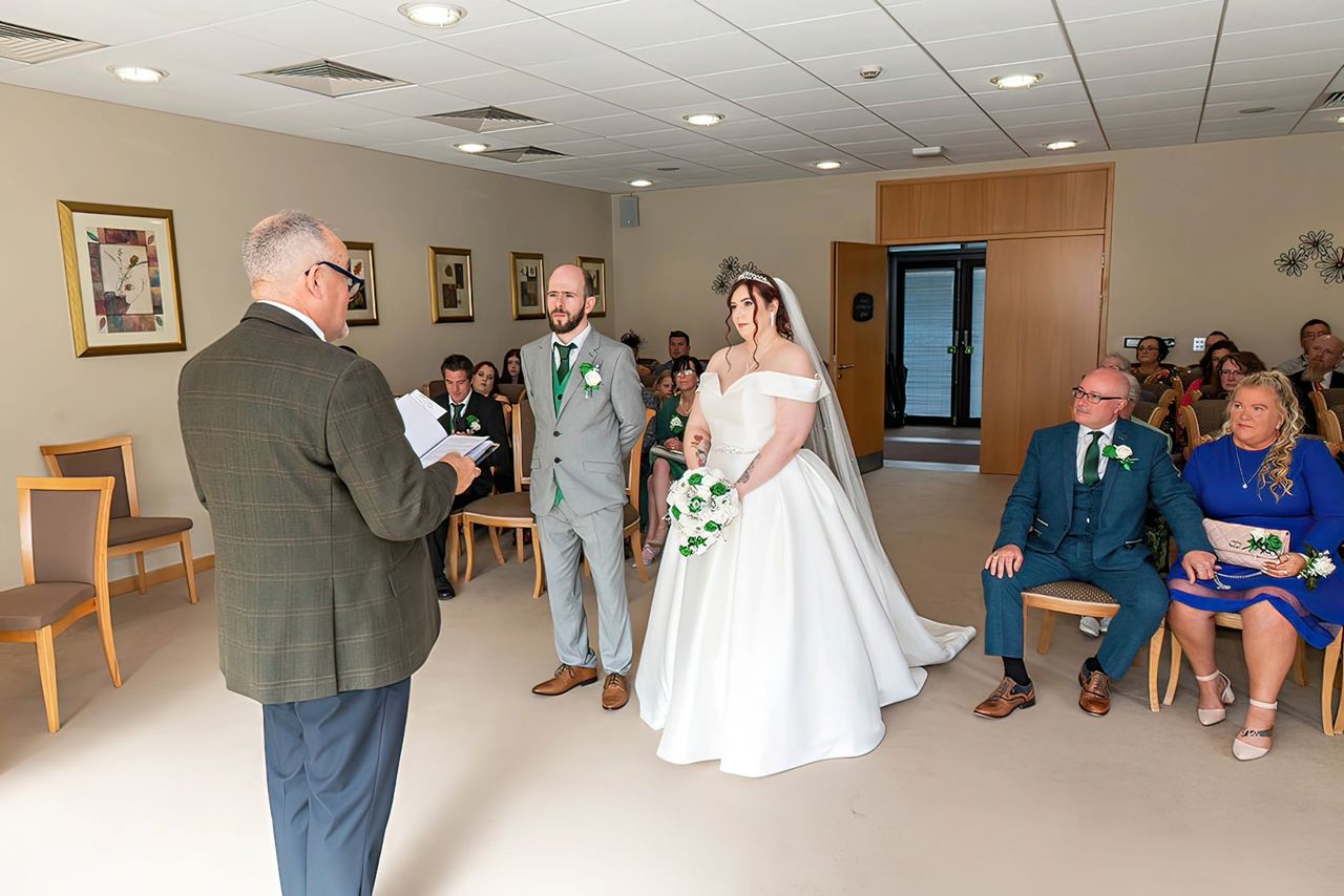 Caerphilly registry office weddings