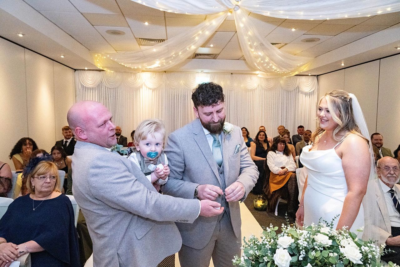 Wedding photographer Bristol 