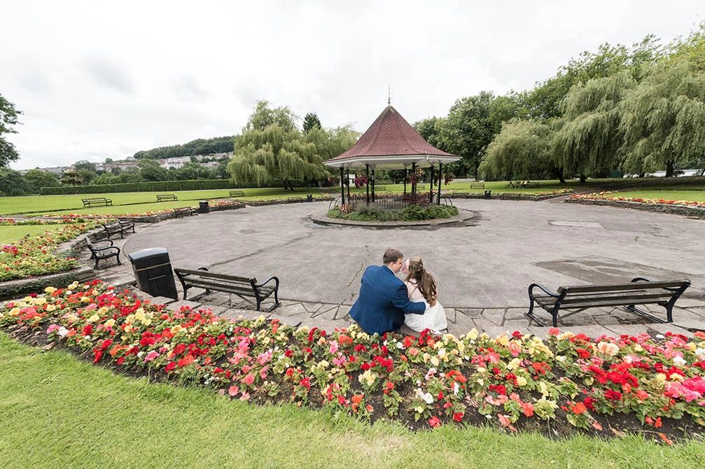 wedding photographer Pontypridd