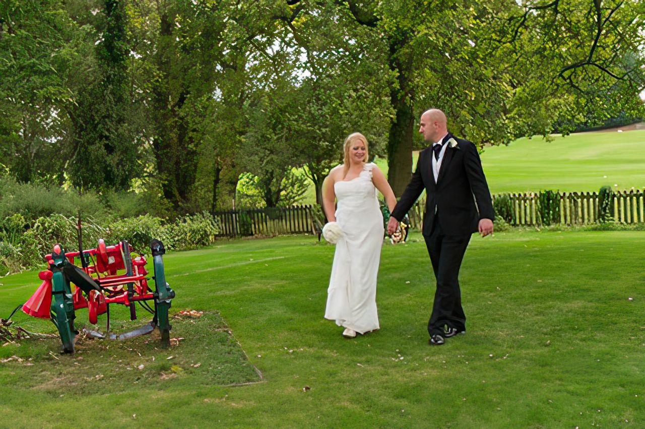wedding photography Cwmbran