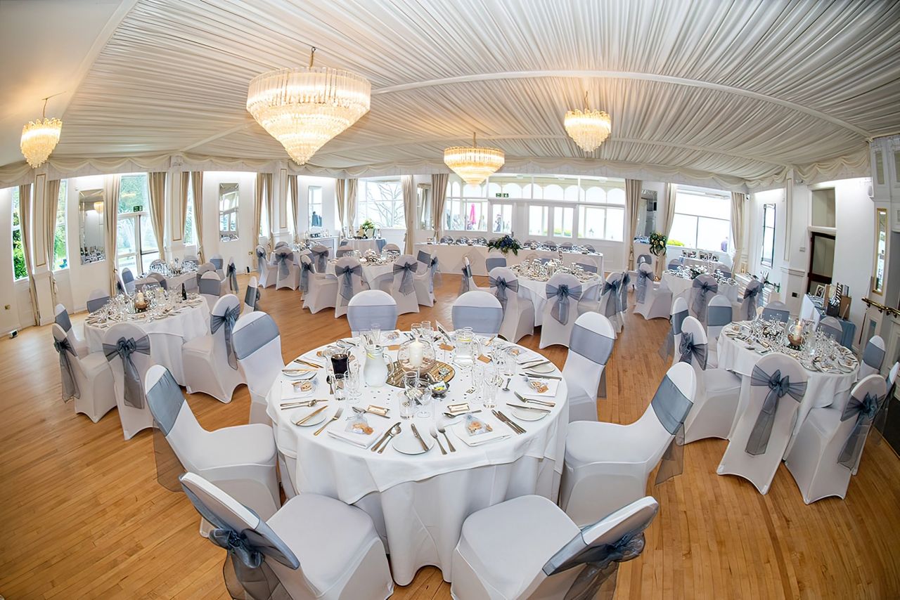 Crickhowell wedding photographer