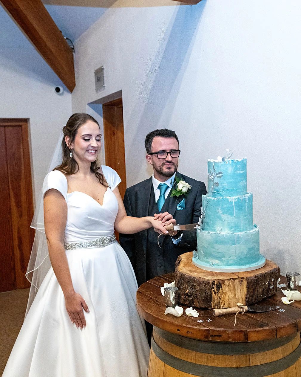 award-winning wedding photographer Aldwick Estate