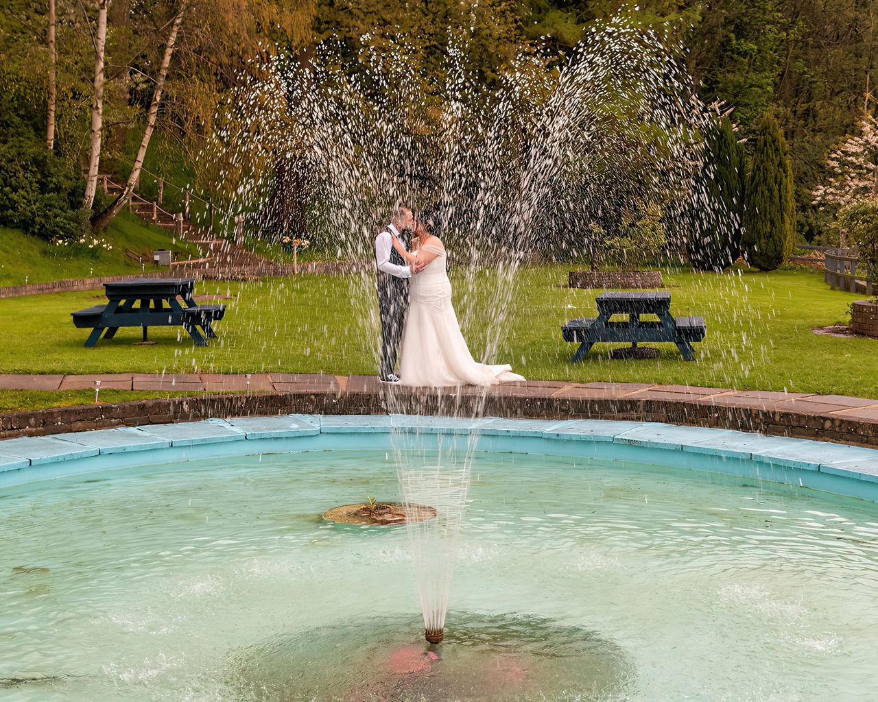 Cheap Photographer The Manor Hotel