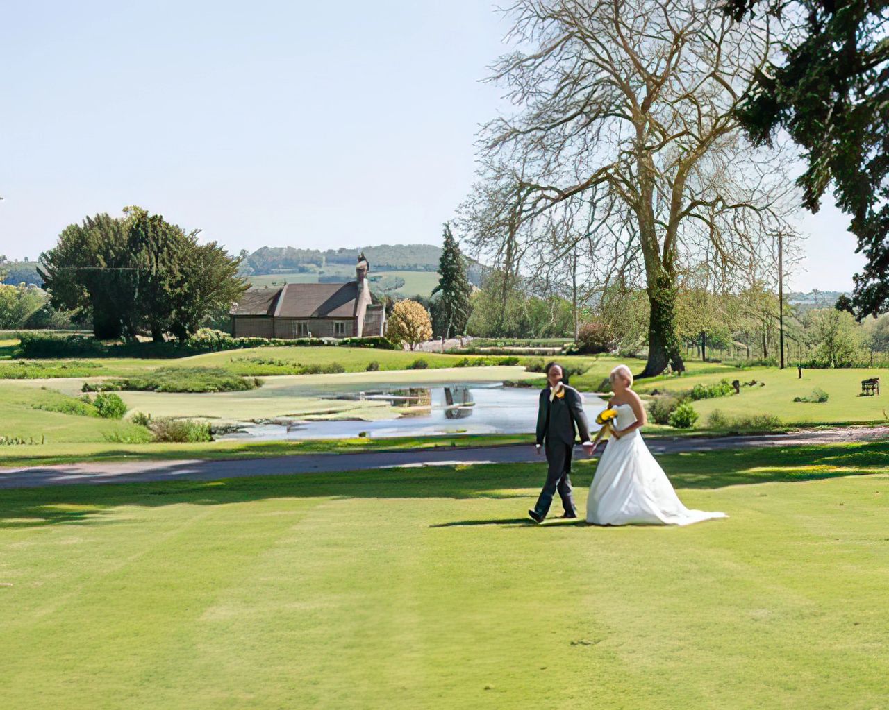 cheap photographer for wedding