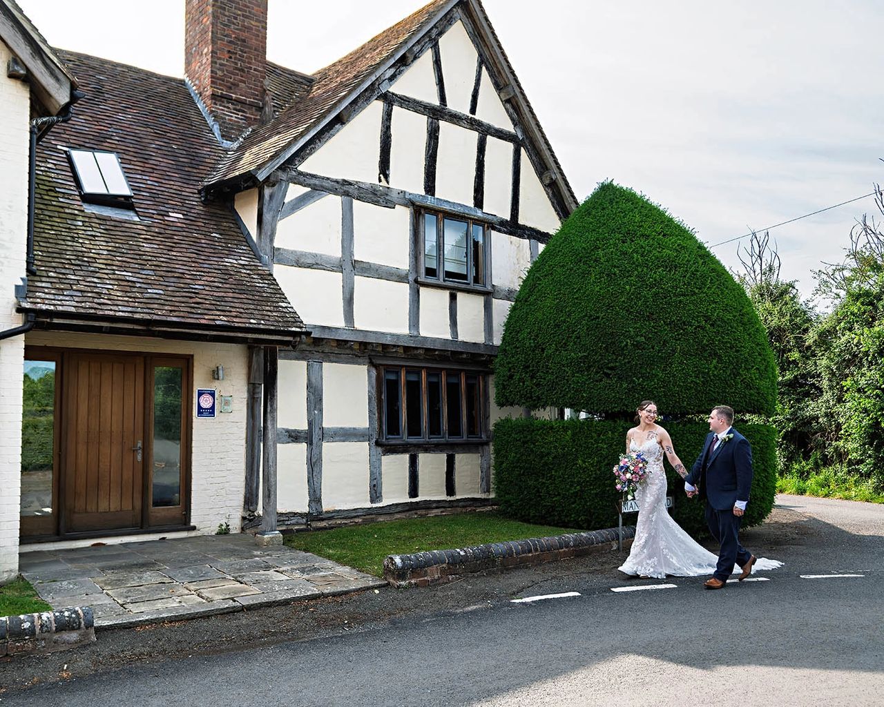 Wedding photographer Eckington Manor