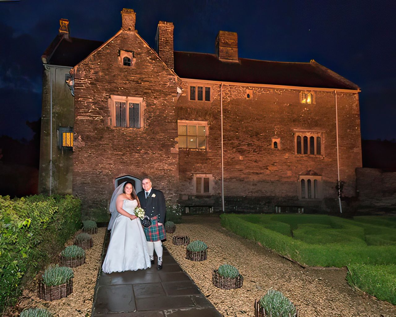 Llancaiach Fawr wedding photography