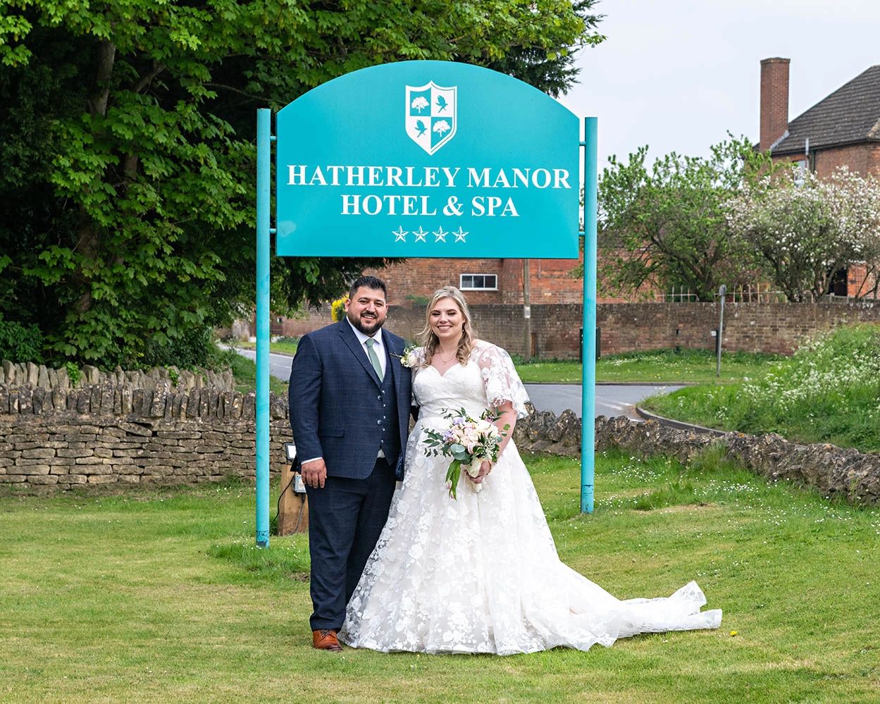 wedding photography Hatherley Manor