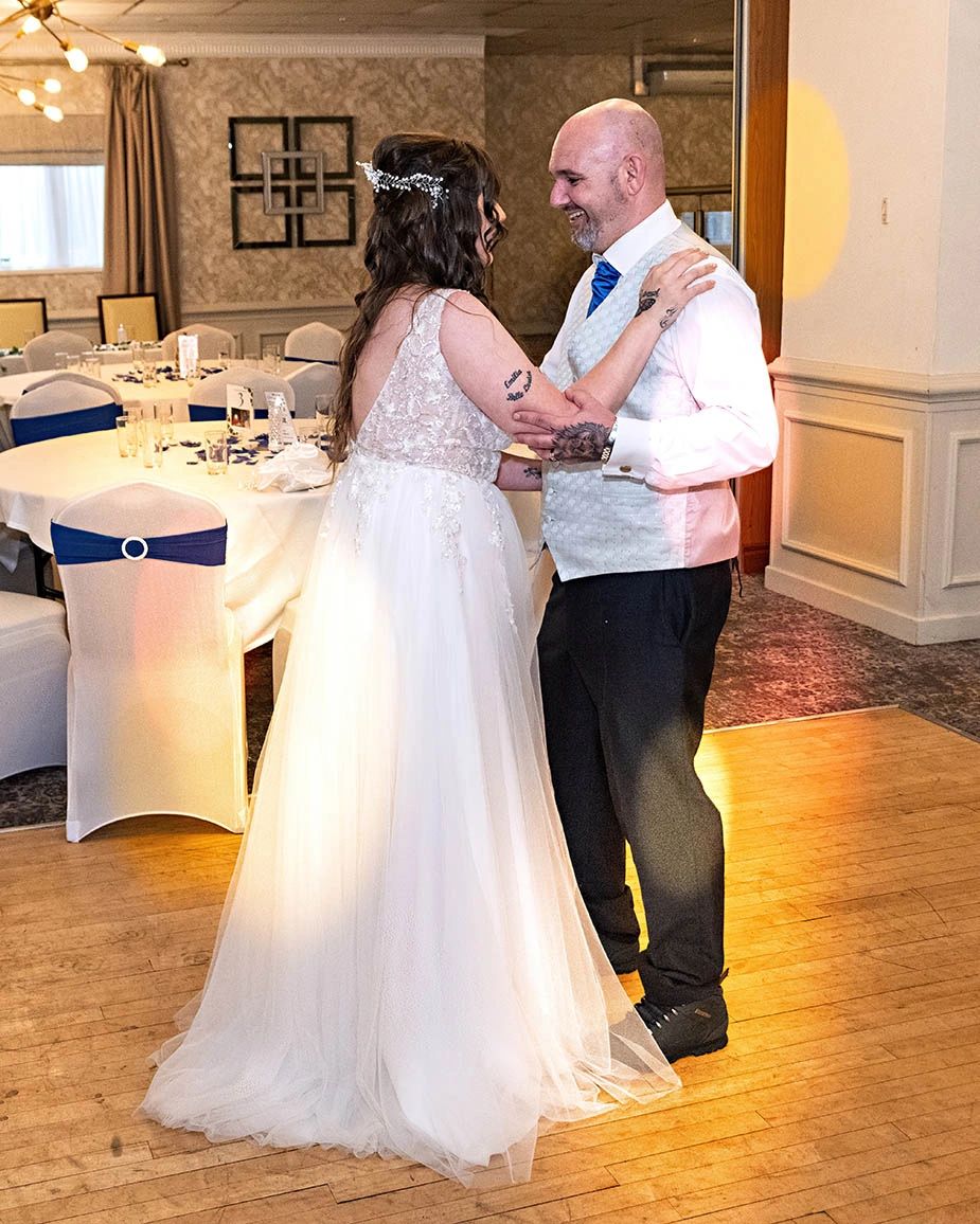 cheap wedding photography Carmarthen