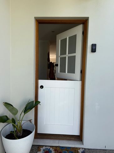 Dutch door