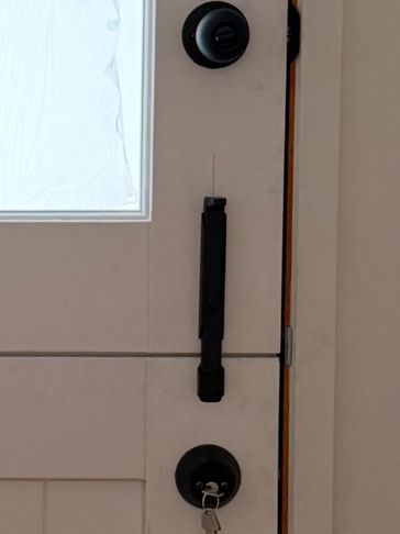 stable door hardware