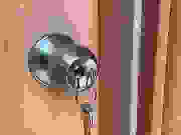 free knob entrance handle set