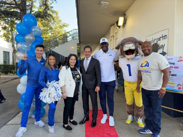 Secured LA Rams and Dodgers as part of a back to school campaign and onsite school activations.