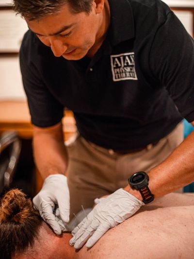 Expert dry needling treatments brought to your door in Aspen, Snowmass, and Basalt. Relieve pain and