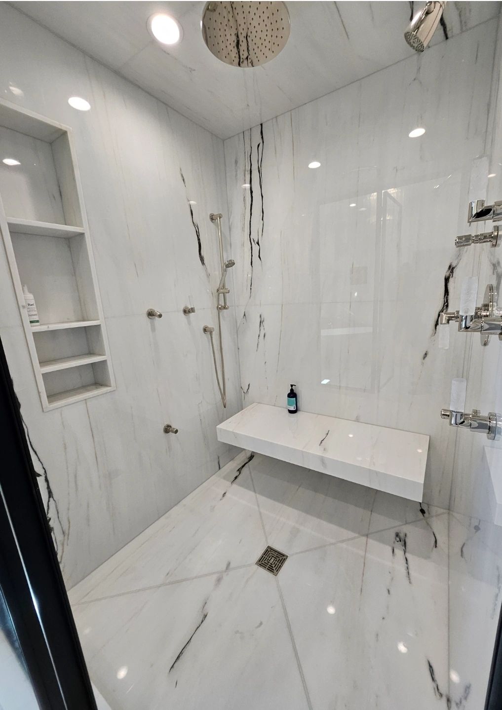 Bookmatched porcelain panel installation