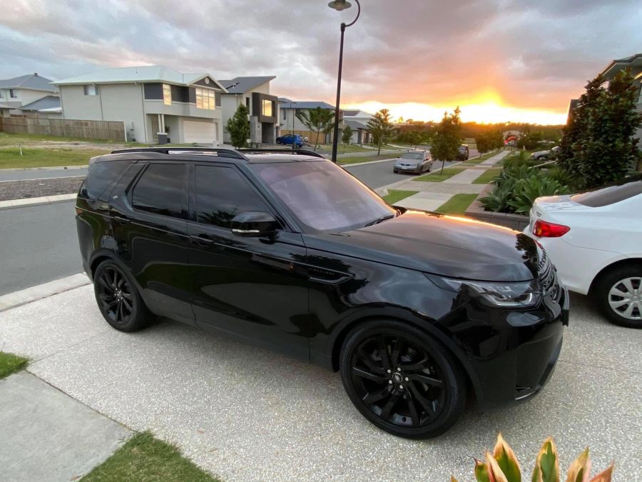 Land Rover Discovery — Full tint window tinting