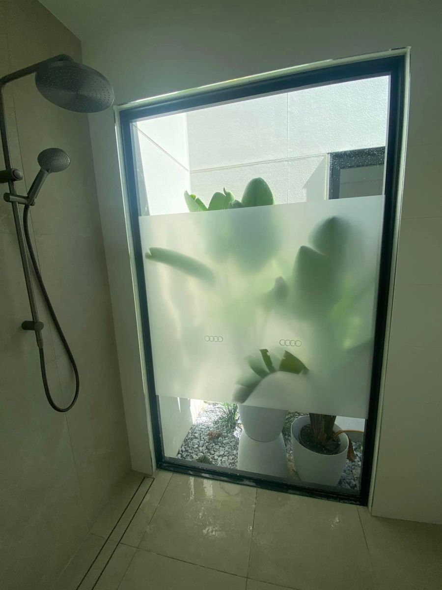 Bathroom — Privacy frosting window tinting