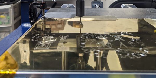 Maquina CNC punta diamante, ideal para grabado de placas  
