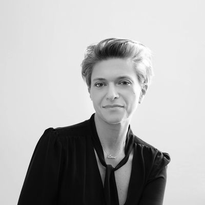 Ivona Acklam, Breathwork Healer and founder of Decode5D™, London