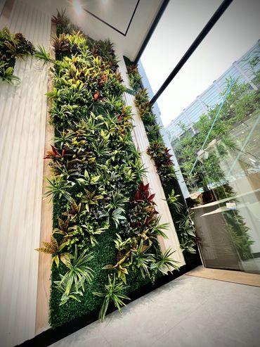 人造植物牆，人造綠牆，仿真植栽牆，仿真植生牆，植物牆設計，綠化設計。