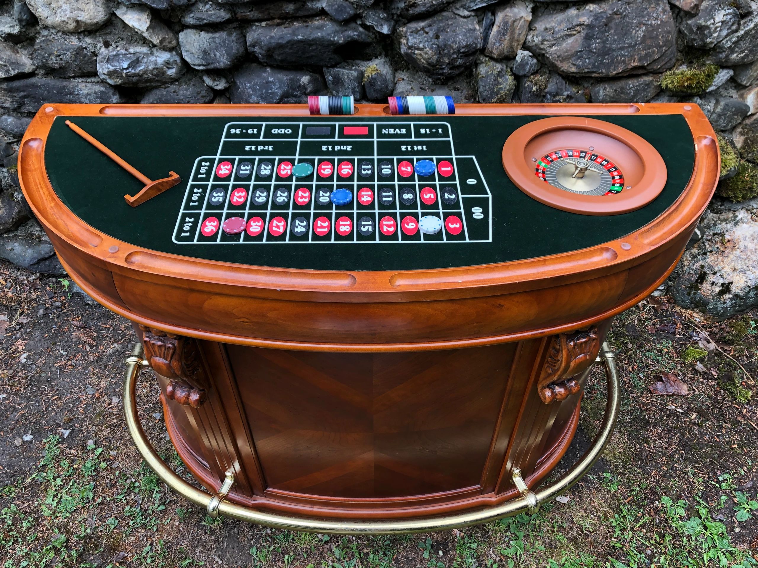 Rusticana Rentals - The Gambler (casino games and bar)