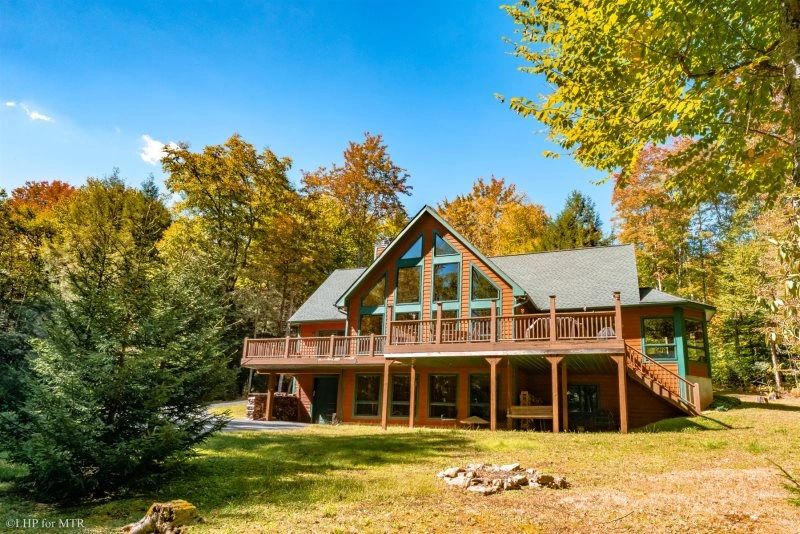 Cabin Rentals in Canaan Valley Happy Valley Hideaway