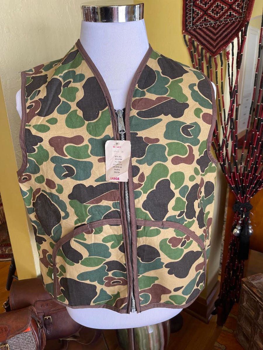 New Old Stock Vintage Duck Camo Lined Shooting Vest, Size Large