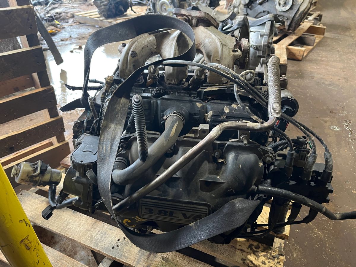 2009 - 2011 Volkswagen Routan - 3.8 L ENGINE - #F33556 NOW: