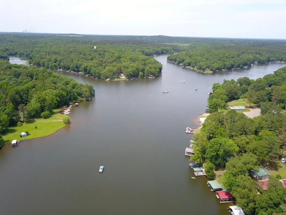 Town of Snow Lake Shores Home