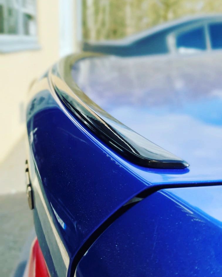 BMW M3 Spoiler Wrap