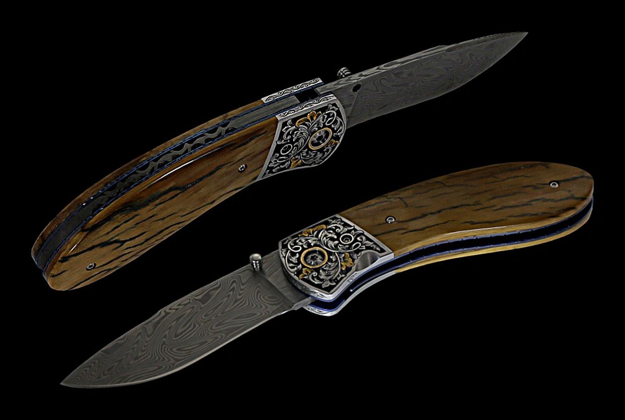 Comanchero folder knife with Damasteel stainless steel Damascus blade by Robert Champion