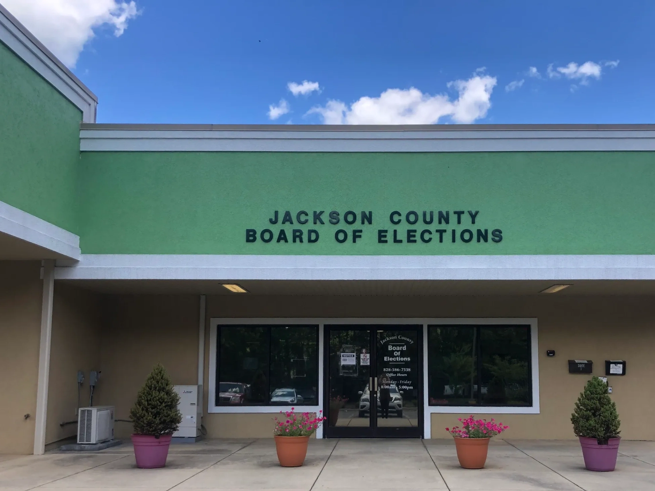 Jackson Co. BOE Office facade