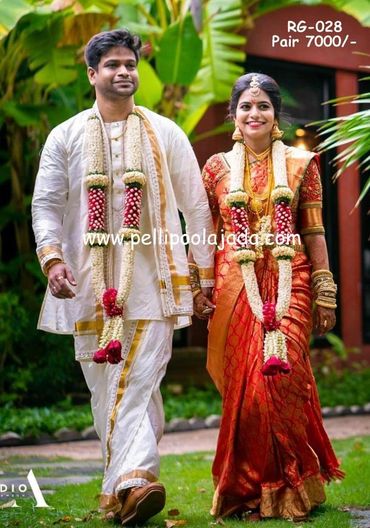 Pellipoolajada_FreshFlowerGarlands_Mumbai: Gaja maala/ fresh flower garlands mallepoovu and roses