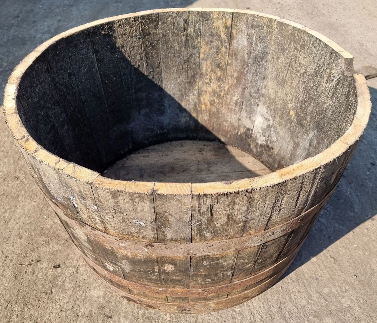 21 oak planters 17 x 28 delivery included