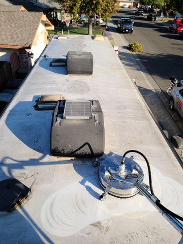 Mobile rv roof repair, rv roof repair bay area, motorhome roof replacement, mobile rv repair