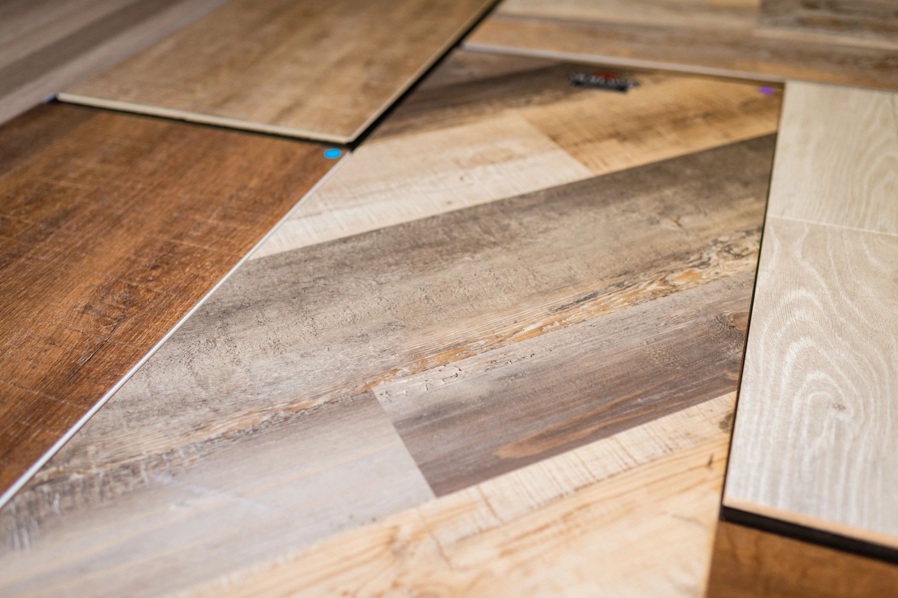 Flooring and Carpet Quality Carpets & Wallpaper for Less