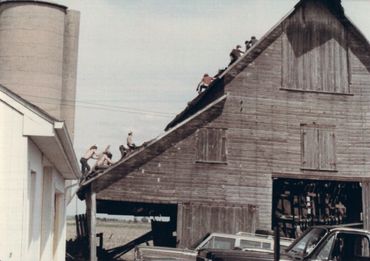 Taking apart the barn 