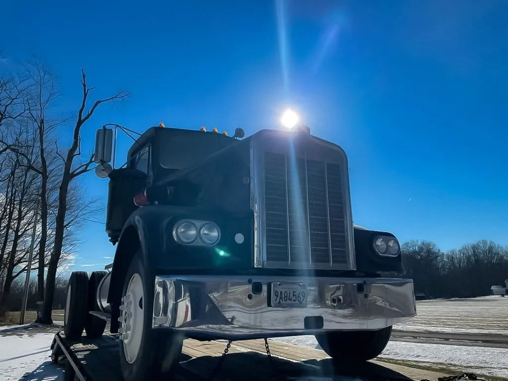 1969 Kenworth Customization Project
