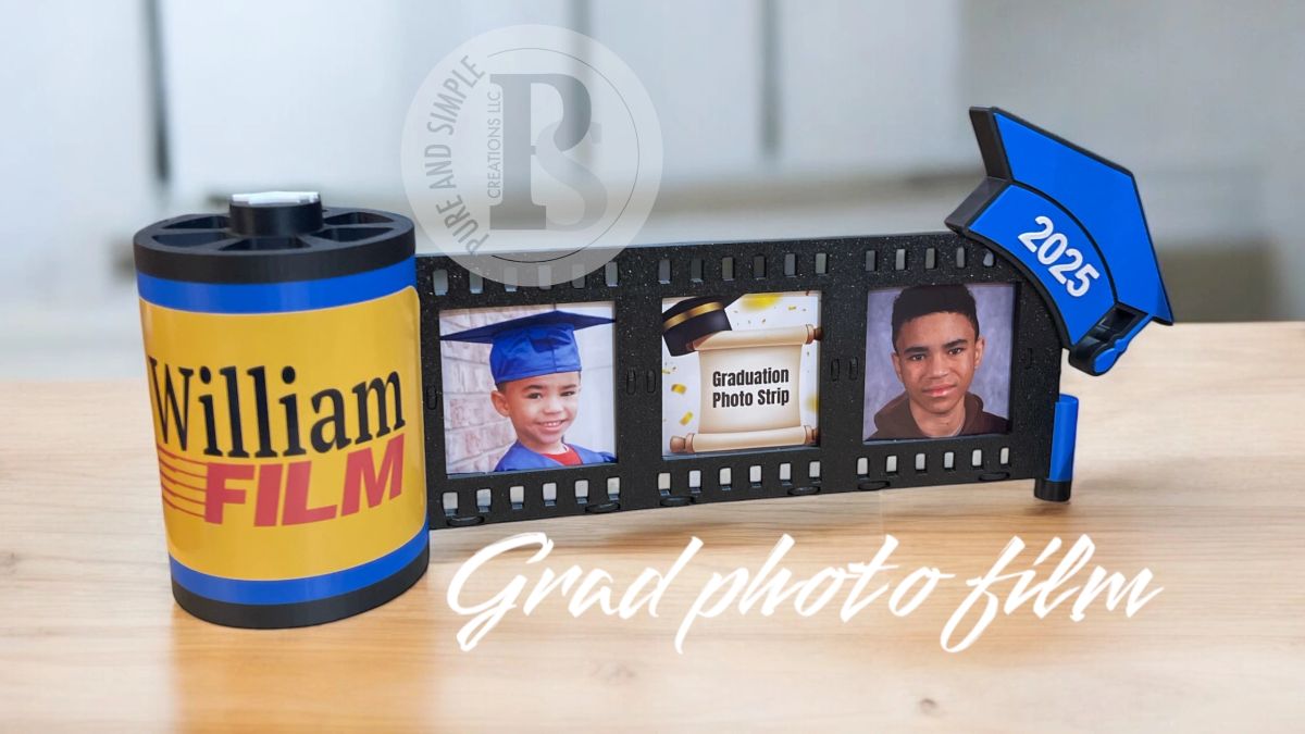 Grad Photo Film Display Table Stand (3D File)