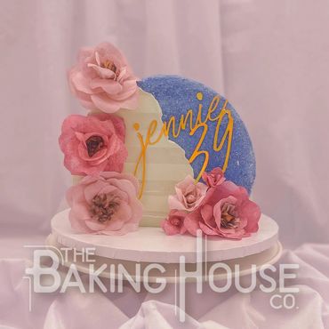 Cake Top Forward Cake
Swiss Meringue Buttercream
Birthday Cake
Celebration Cake 
Wedding Cake