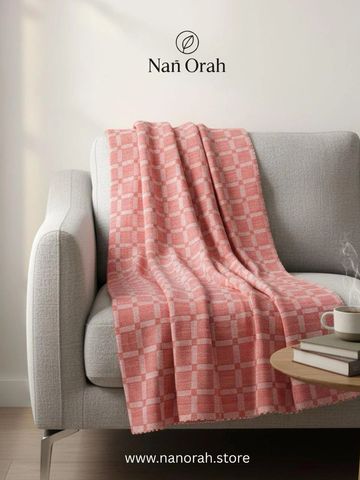 hand woven nontoxic cotton blanket 
