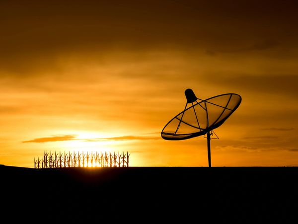 tv satellite antenna