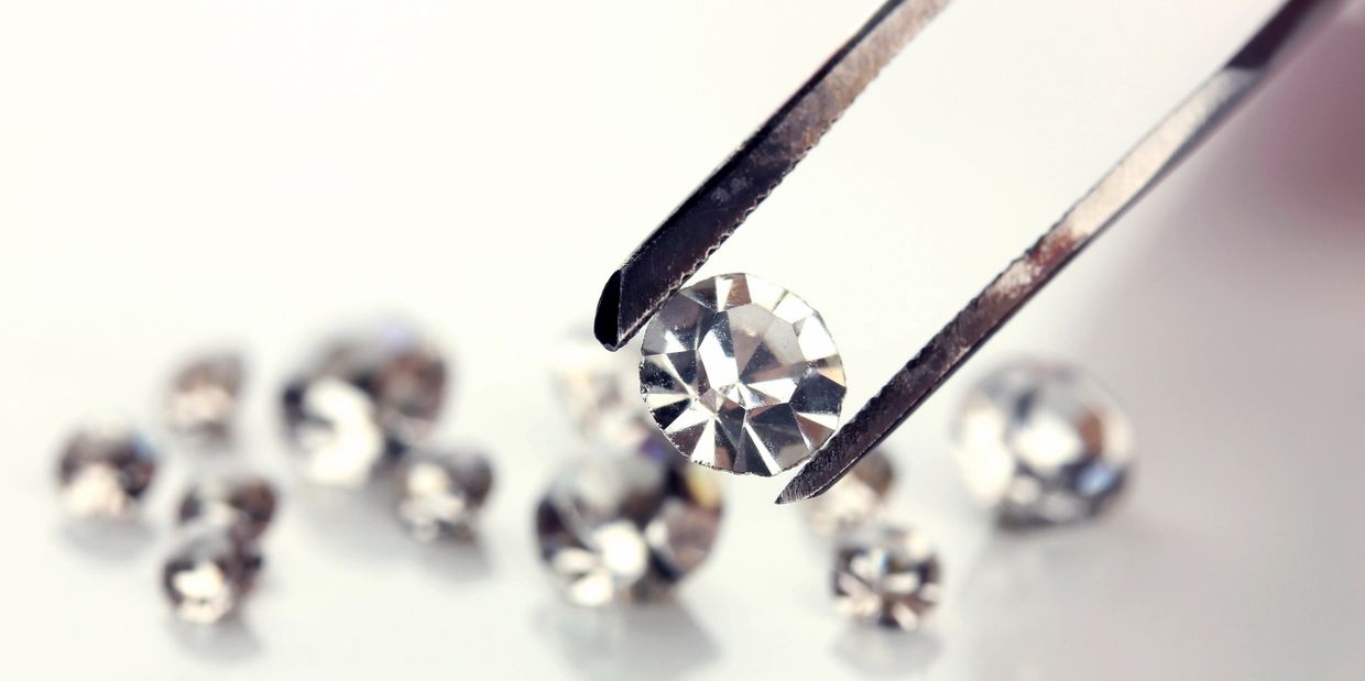 Welcome to LuxoRoyal, your premier destination for loose certified diamonds. We offer an exquisite s