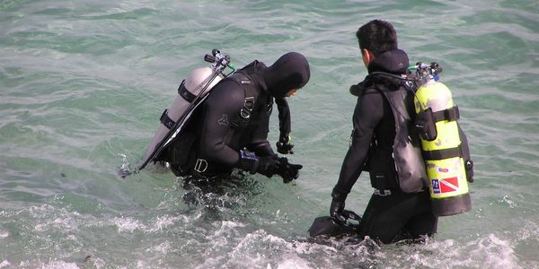 Scuba Diving Gear for Shark Tooth Hunting 