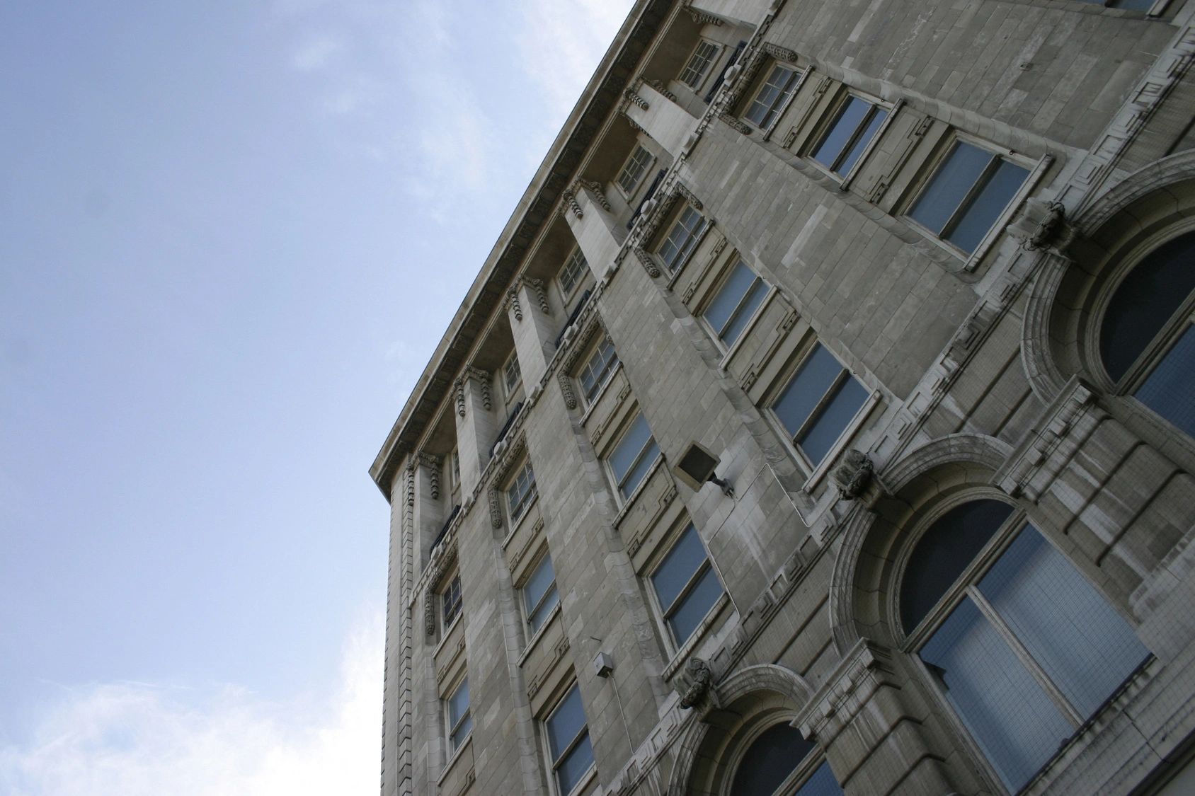 Can Tulane Students Live Off Campus? A Parent Guide to Housing