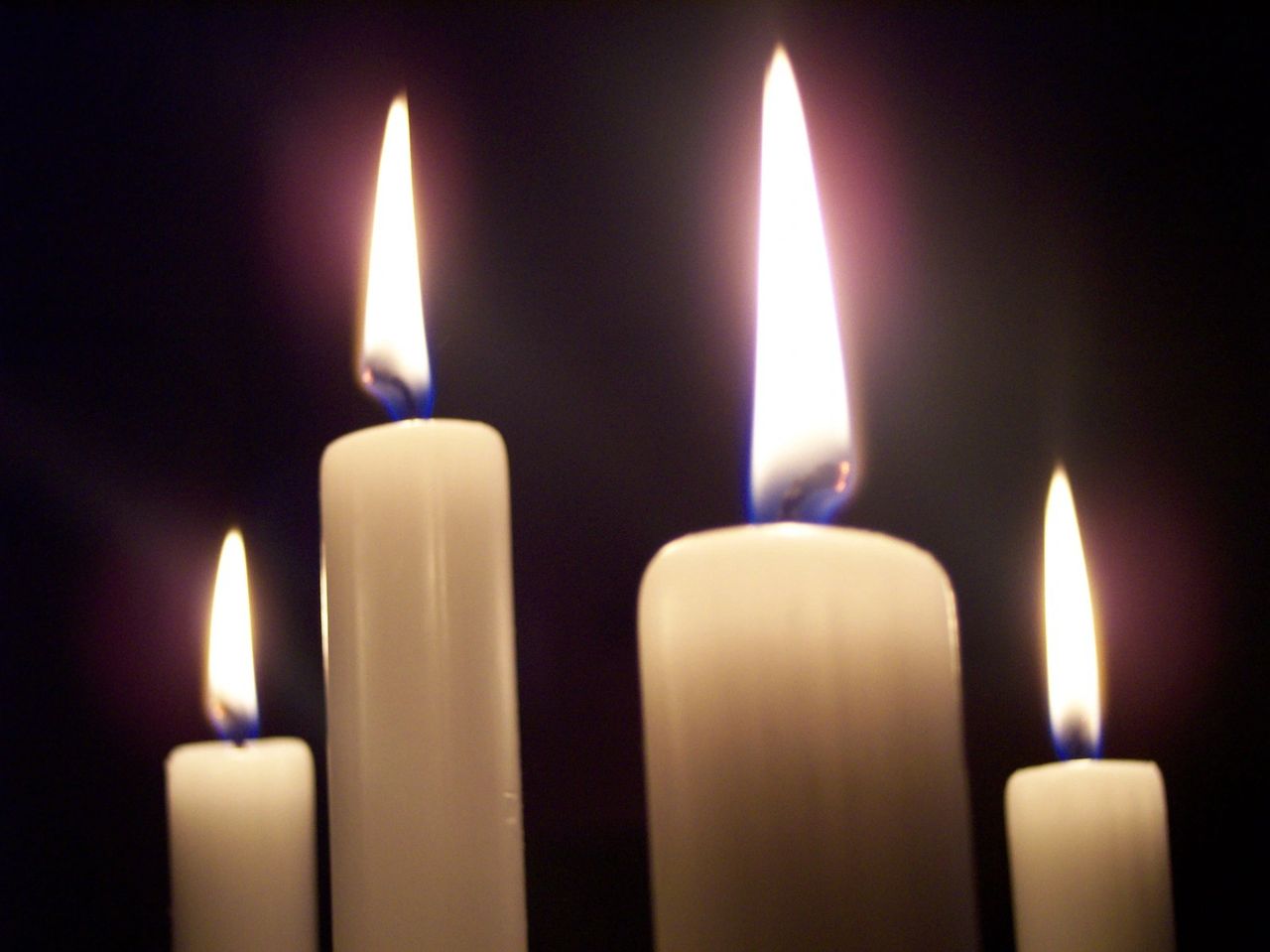Holiday Candle Lighting Memorial Service