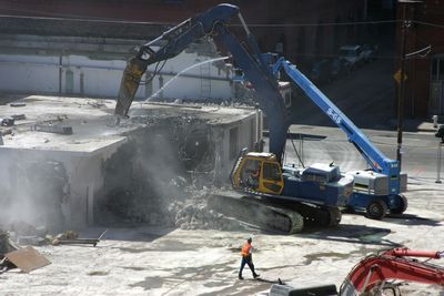 Demolishment of a commercial building.