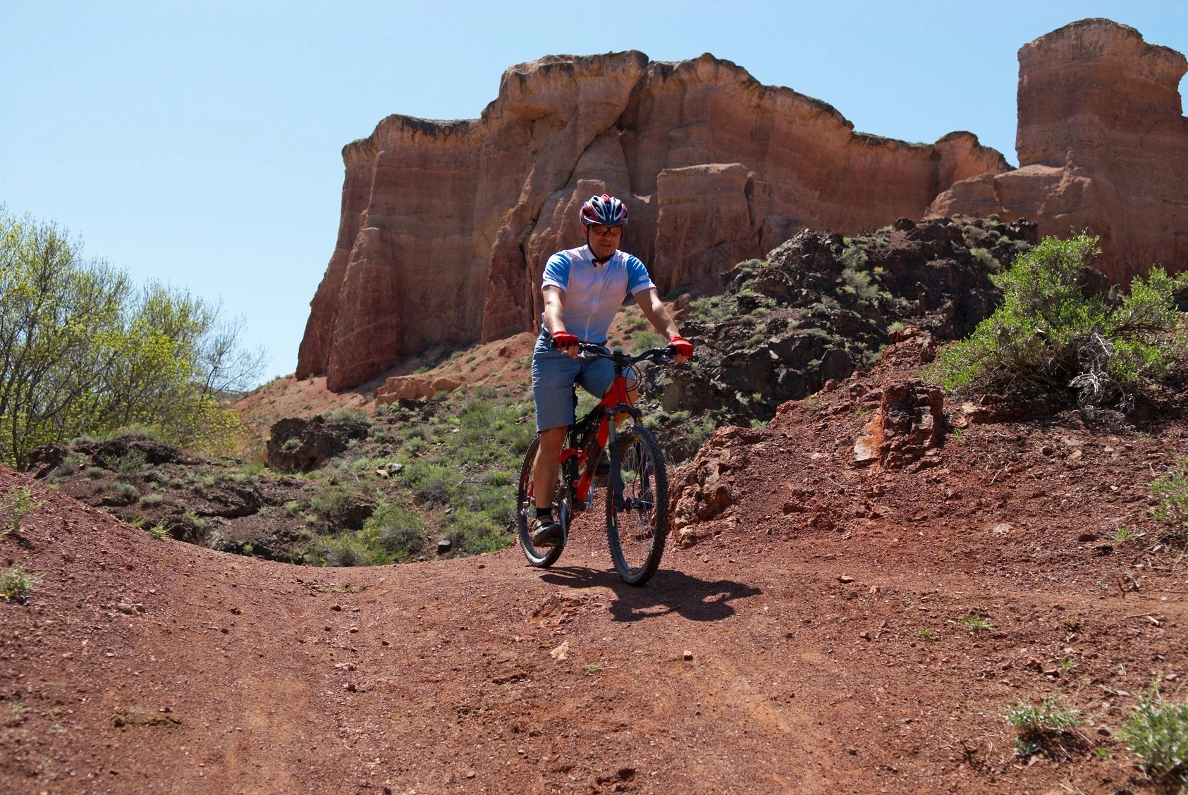 Red rock cycle