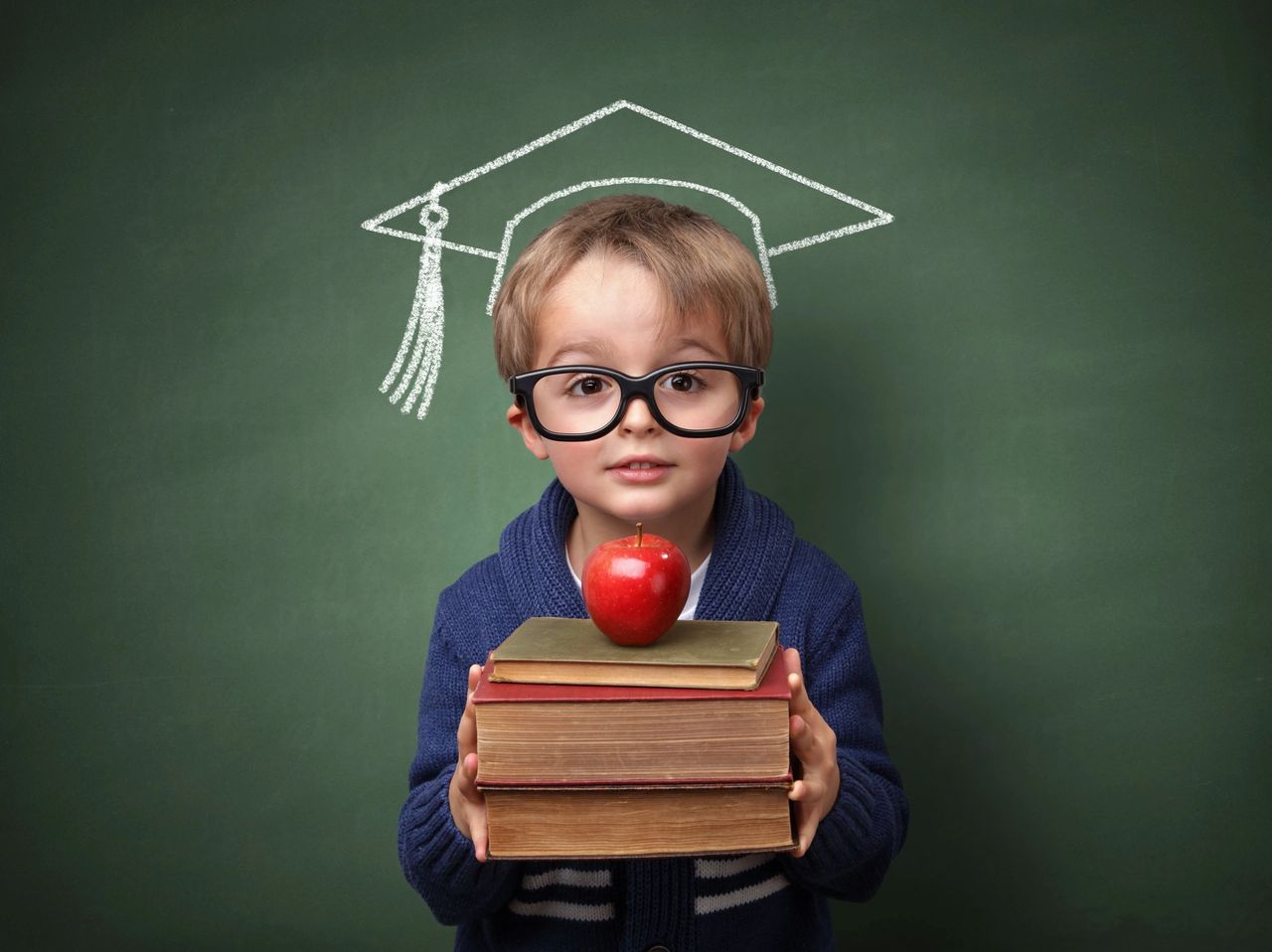 kindergarten graduation photoshoot ideas chalk blackboard background